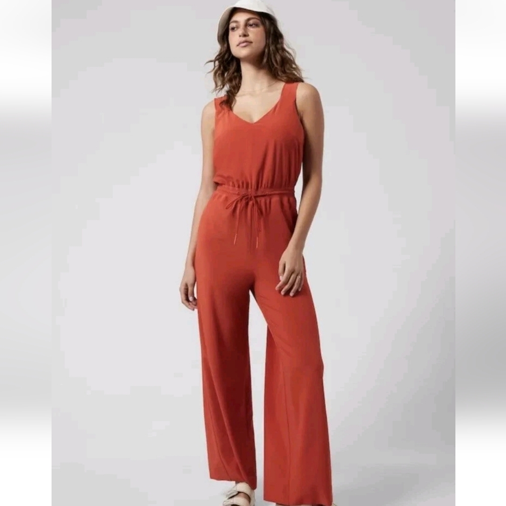 Athleta Savannah Jumpsuit Womens Sz 6 Current Red Featherweight Wide Leg FLAWED